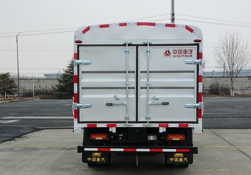 豪沃牌ZZ5047CCYF3111F141倉柵式運輸車公告圖片