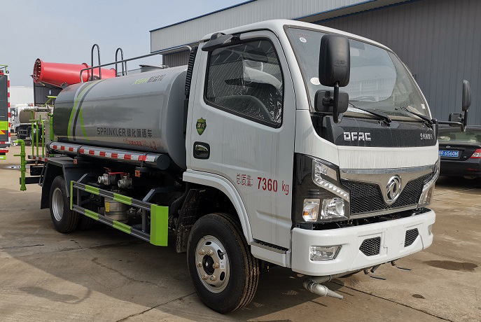 程力威牌CLW5070GPS6XS綠化噴灑車公告圖片