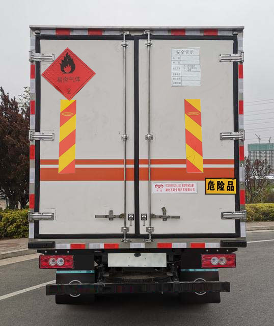 華通牌HCQ5128XRQJEA-FK易燃氣體廂式運輸車公告圖片