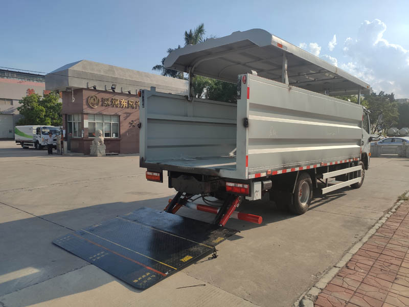 东风牌EQ5090XTYS6密闭式桶装垃圾车公告图片
