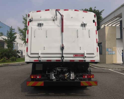 亞潔牌BQJ5182TSLDFE6掃路車公告圖片