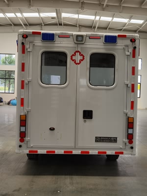 江特牌JDF5030XJHJ6救护车公告图片