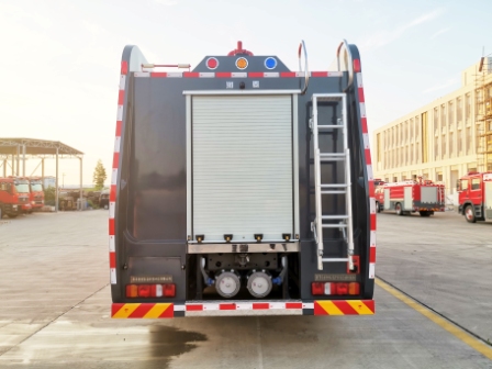 潤泰牌RT5430GXFSG240/H6水罐消防車公告圖片