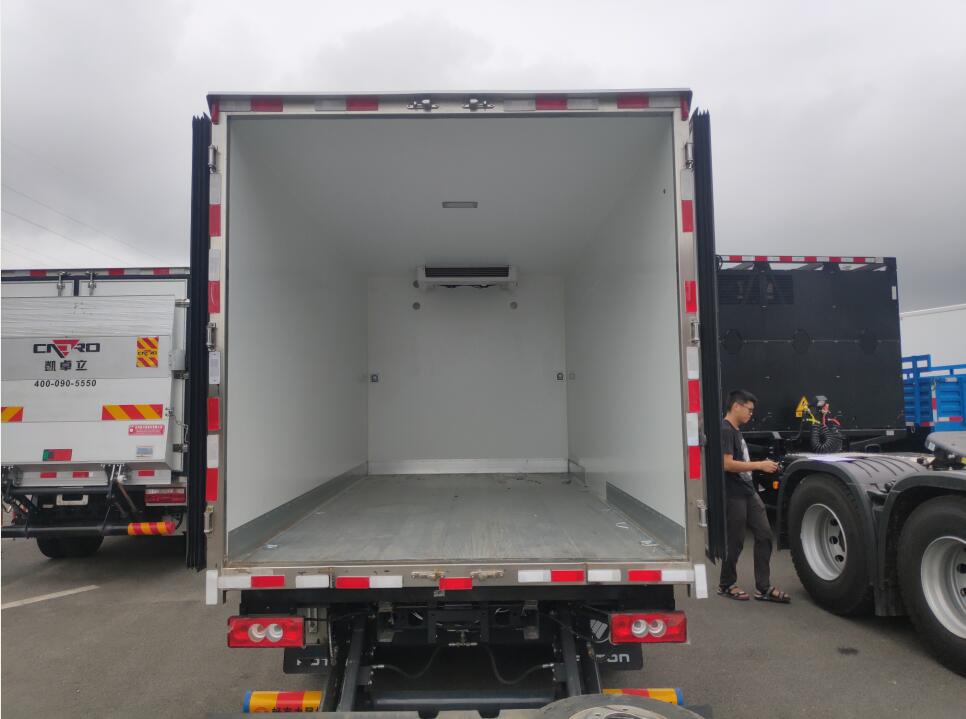 川牧牌CXJ5043XLCG6冷藏车公告图片