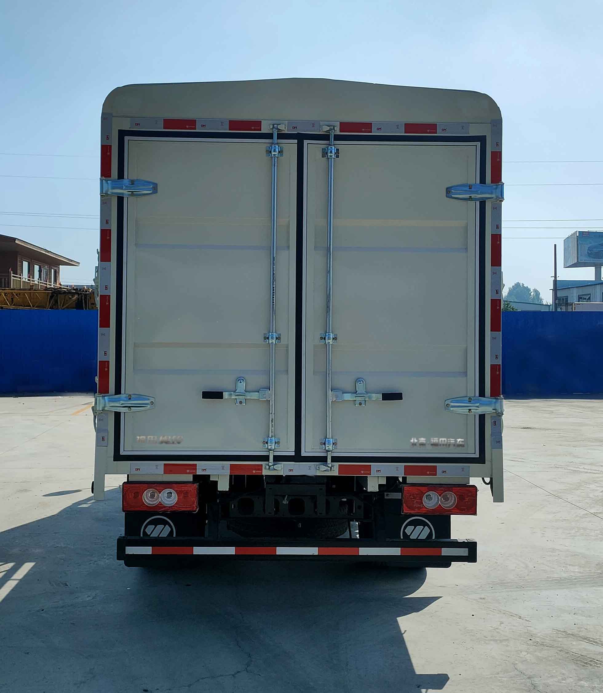 福田牌BJ5044CCY9JA5-AA1倉柵式運輸車公告圖片