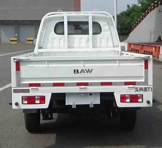 北京汽车制造厂有限公司牌BAW1030PAB5轻型载货汽车公告图片