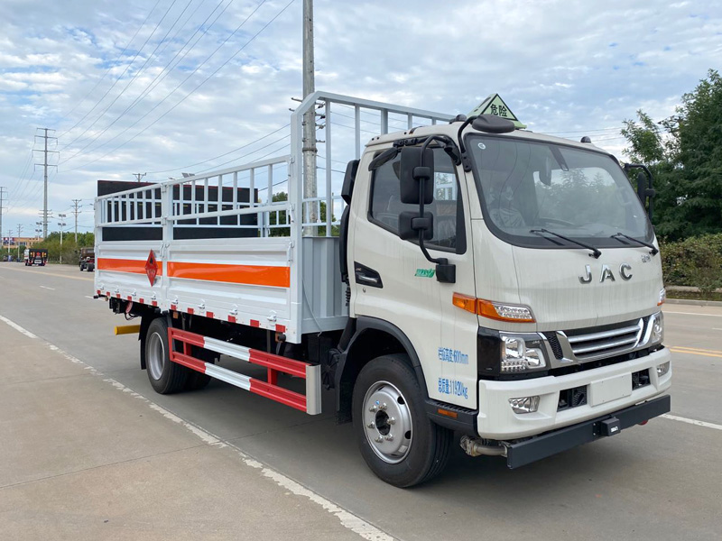 楚勝牌CSC5120TQPJH6氣瓶運輸車公告圖片