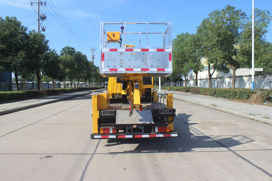 潤知星牌SCS5046JGKQL6高空作業(yè)車公告圖片