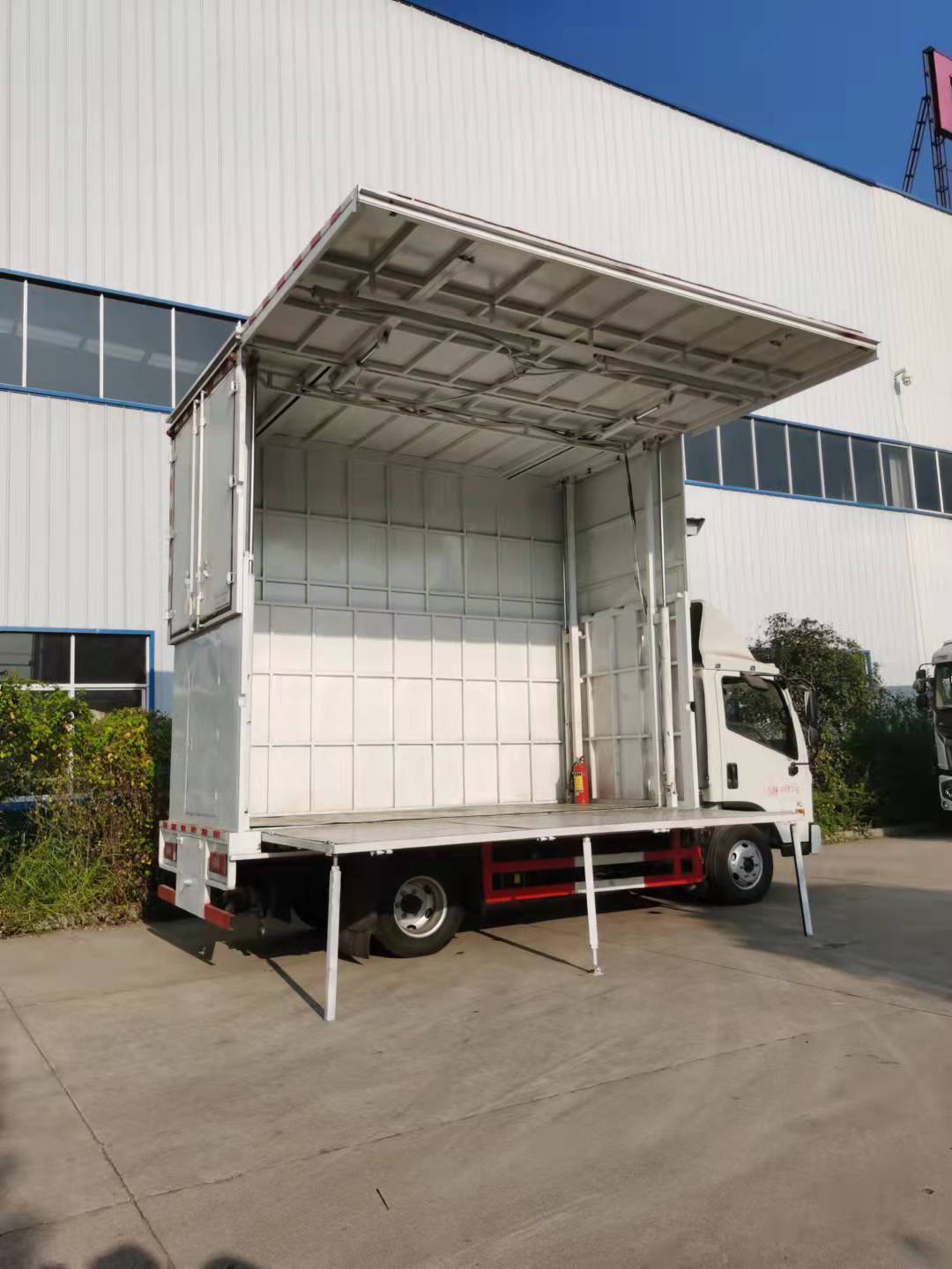 楚韻牌EZW5046XWTB6舞臺(tái)車(chē)公告圖片