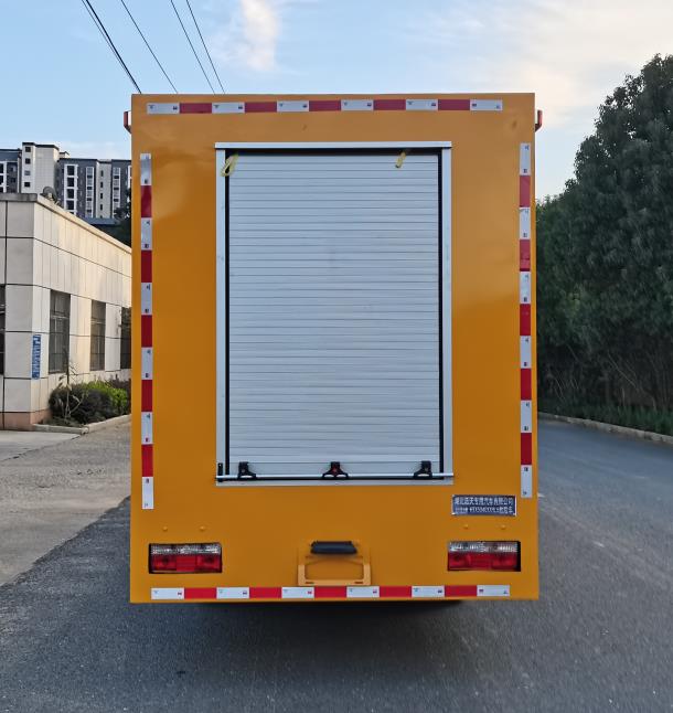 浩天星運牌HTX5040XXHL6救險車公告圖片