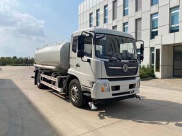 清洗车