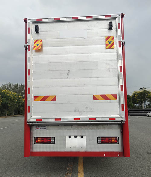 興邦龍牌XBZ5311CCQLZ6畜禽運輸車公告圖片