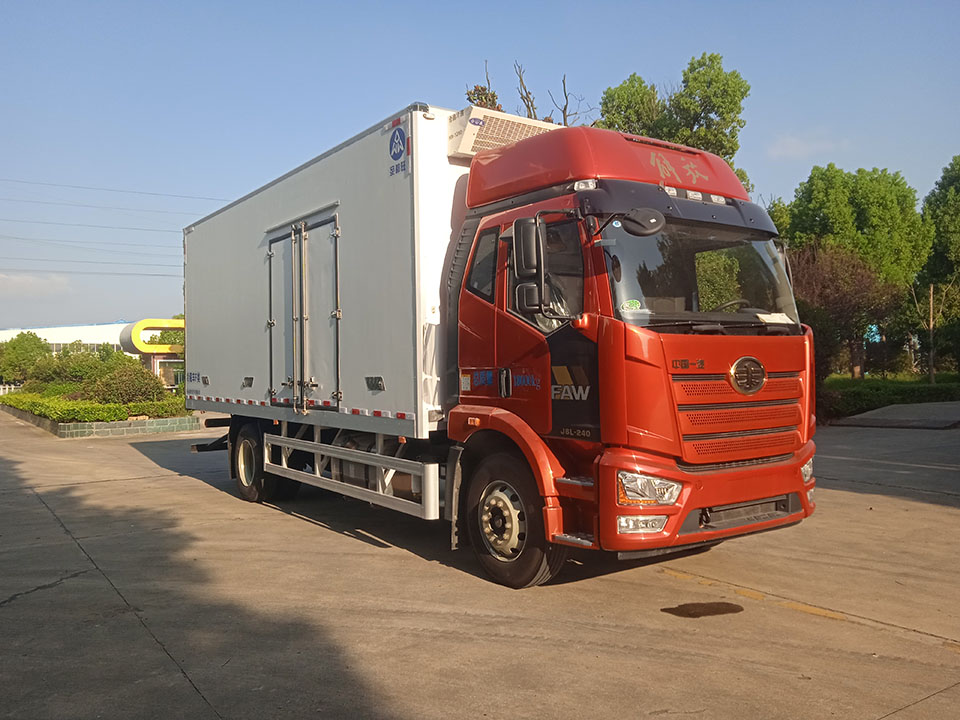 宛都旺牌HWD5180XLC-JF1冷藏车公告图片