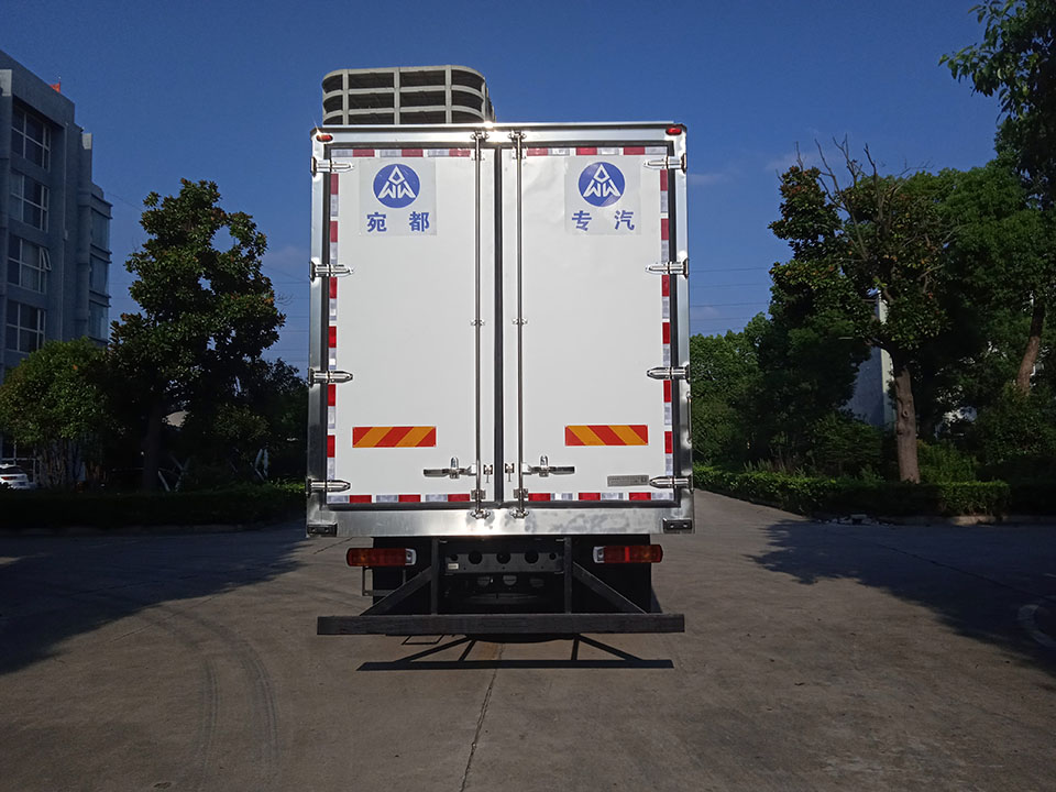 宛都旺牌HWD5180XLC-JF1冷藏车公告图片