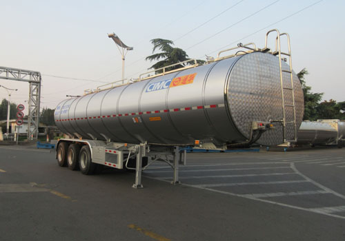 中集牌ZJV9401GYSTH液态食品运输半挂车公告图片