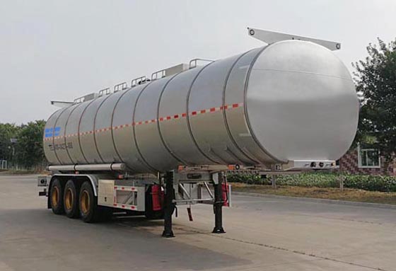 金碧牌11.9米33.2吨3轴食用油运输半挂车(PJQ9400GSYD)