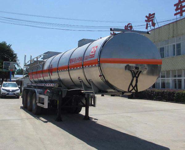 醒狮牌10.5米32吨3轴易燃液体罐式运输半挂车(SLS9403GRY)