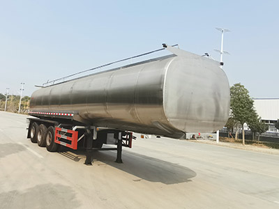 程力威牌10.9米29.5吨3轴鲜奶运输半挂车(CLW9402GNY)