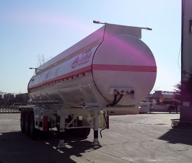 万事达牌10.2米32.6吨3轴腐蚀性物品罐式运输半挂车(SDW9400GFW)