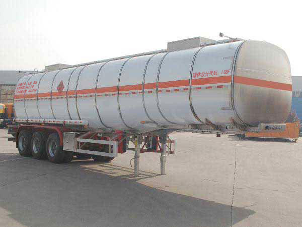 骏通牌12.5米33.7吨3轴铝合金易燃液体罐式运输半挂车(JF9403GRYB)