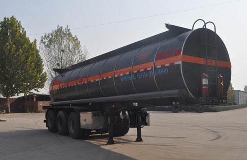 旗林牌9.8米31.1吨3轴易燃液体罐式运输半挂车(QLG9405GRYB)