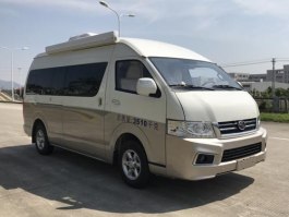 旅居车