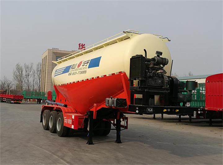 华宇达牌9.4米33吨3轴中密度粉粒物料运输半挂车(LHY9401GFL33)