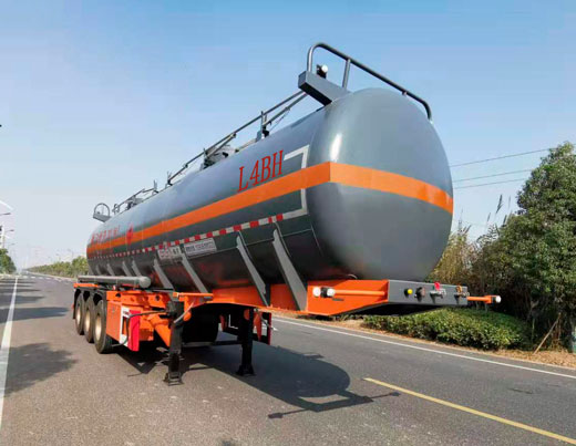 锡宇牌11.6米31.3吨3轴易燃液体罐式运输半挂车(WXQ9403GRY)