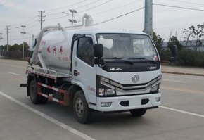 吸污车