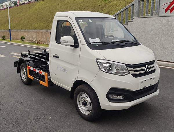 福龍馬牌FLM5030ZXXCC6車廂可卸式垃圾車公告圖片