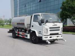 洒水车