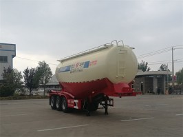 下灰半挂车