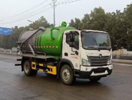 清洗吸污车
