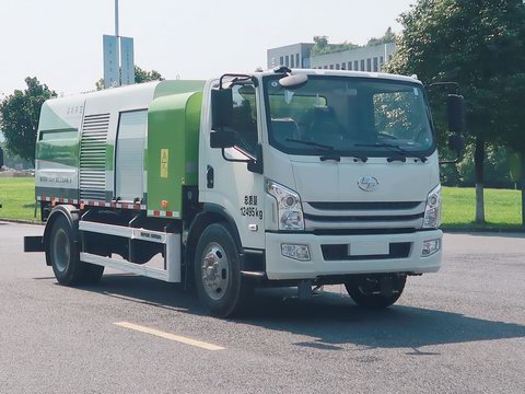 中聯(lián)牌ZBH5120GQXSHBEV純電動(dòng)護(hù)欄清洗車公告圖片