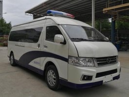囚车
