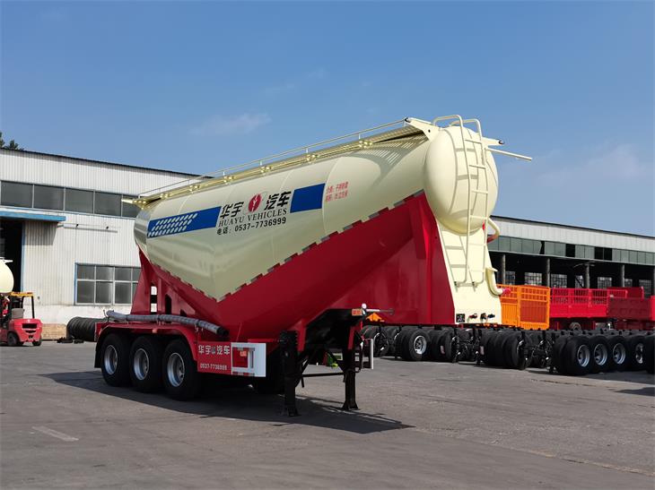 华宇达牌9.8米33.3吨3轴干拌砂浆运输半挂车(LHY9400GSJ35)