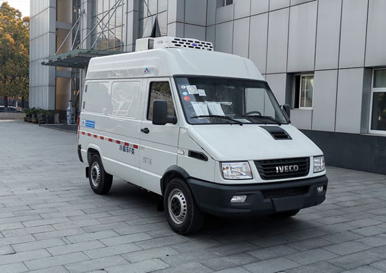 康飛牌KFT5041XLC62冷藏車公告圖片