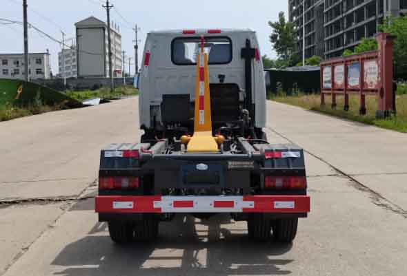 旺龍威牌WLW5030ZXXH車(chē)廂可卸式垃圾車(chē)公告圖片