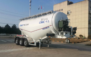 下灰半挂车