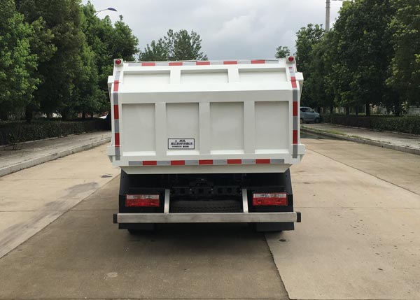 龍星匯牌HLV5040ZXLFD6廂式垃圾車公告圖片