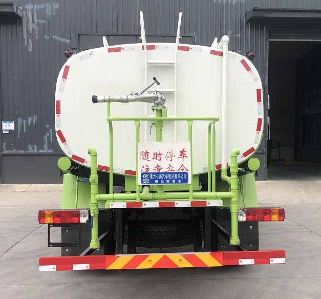 程力威牌CLW5180GPS6DX綠化噴灑車公告圖片