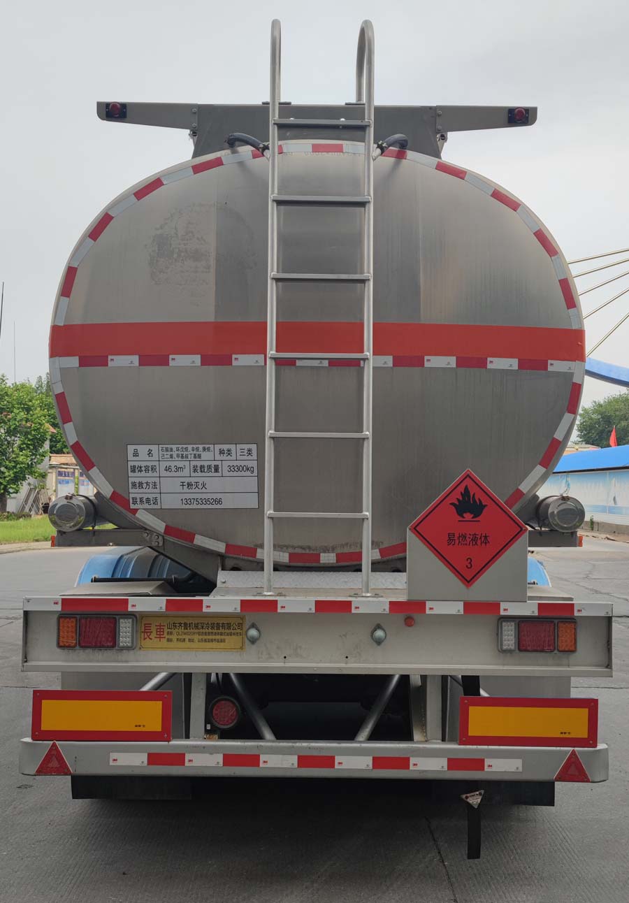 齐机牌QLZ9402GRY铝合金易燃液体罐式运输半挂车公告图片