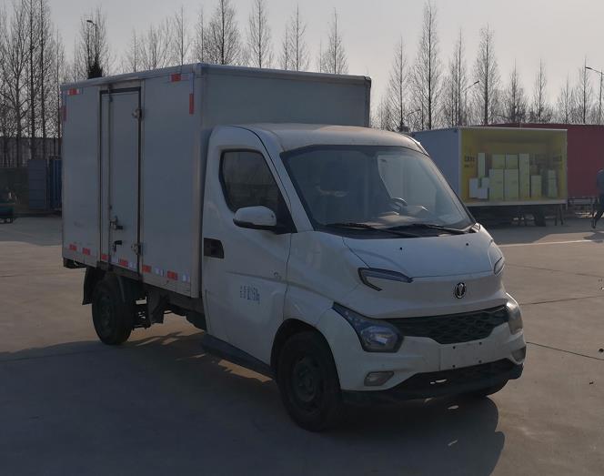 飛碟牌FD5020XXYD79K6-1廂式運(yùn)輸車公告圖片