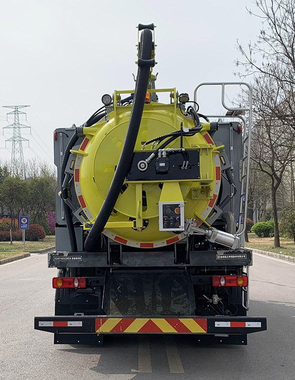 徐工牌XGH5140GQWD6清洗吸污車(chē)公告圖片