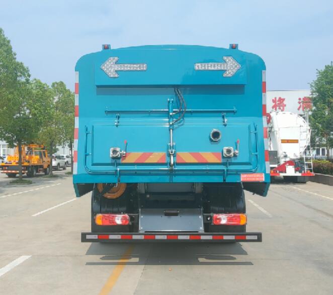 聚塵王牌HNY5180TXCBEV純電動(dòng)吸塵車公告圖片