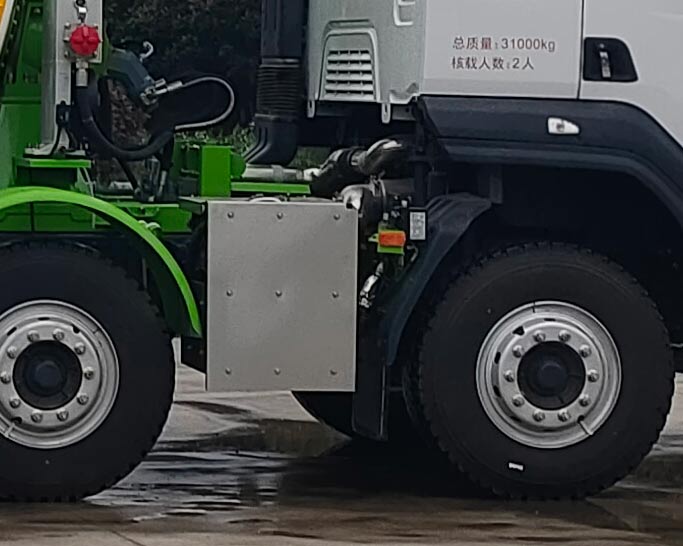 神州永達(dá)牌AYD5317GJBLZ30混凝土攪拌運(yùn)輸車公告圖片