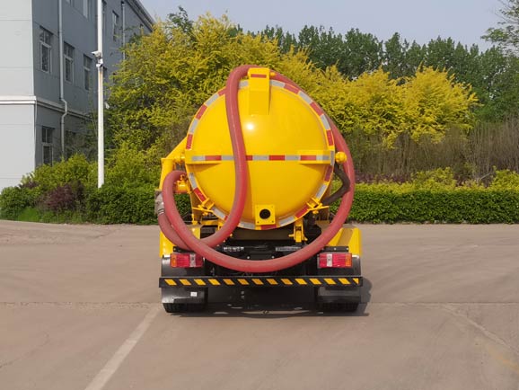 凱馬牌KMC5092GXWA330DP6吸污車公告圖片