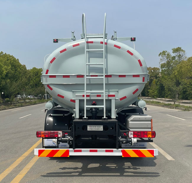 錫宇牌WXQ5319TGYC6供液車公告圖片