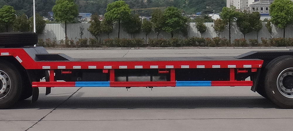 十通牌STQ5318TPBB6平板運輸車公告圖片