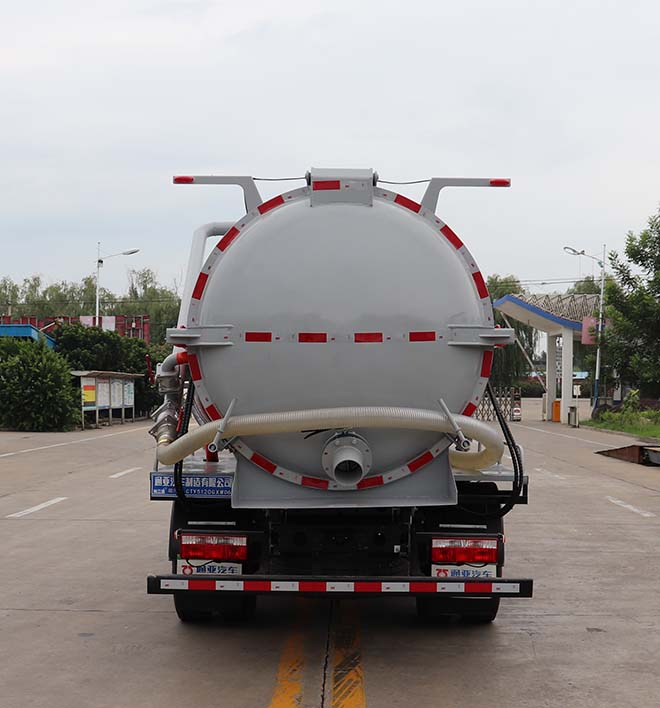 通亞達(dá)牌CTY5120GXWD6吸污車(chē)公告圖片